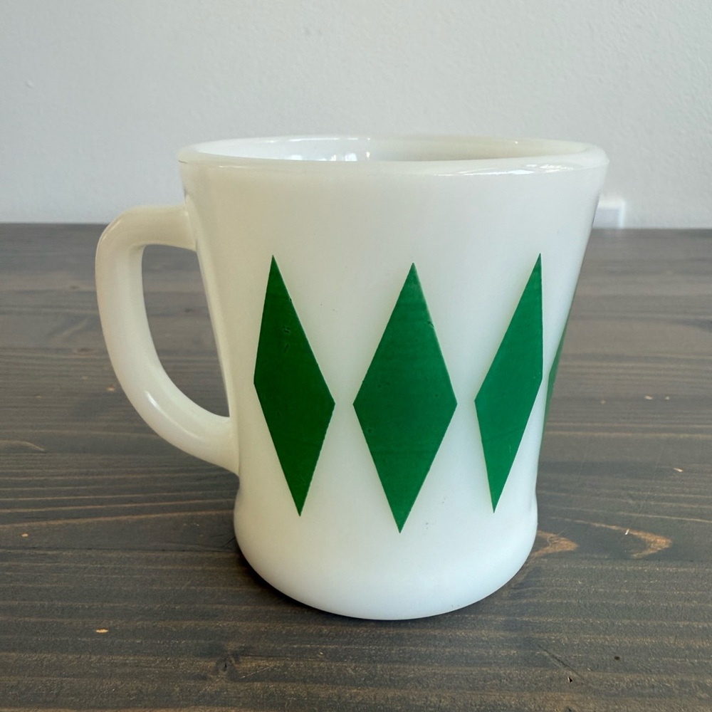 Vintage Anchor Hocking / Fireking green harlequin  diamond mug